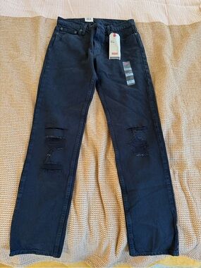 Levi's Men's Black Straight-Leg Jeans with Knee Rips